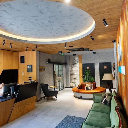 Mm Boutique Hotel Burgas Ngoại thất bức ảnh