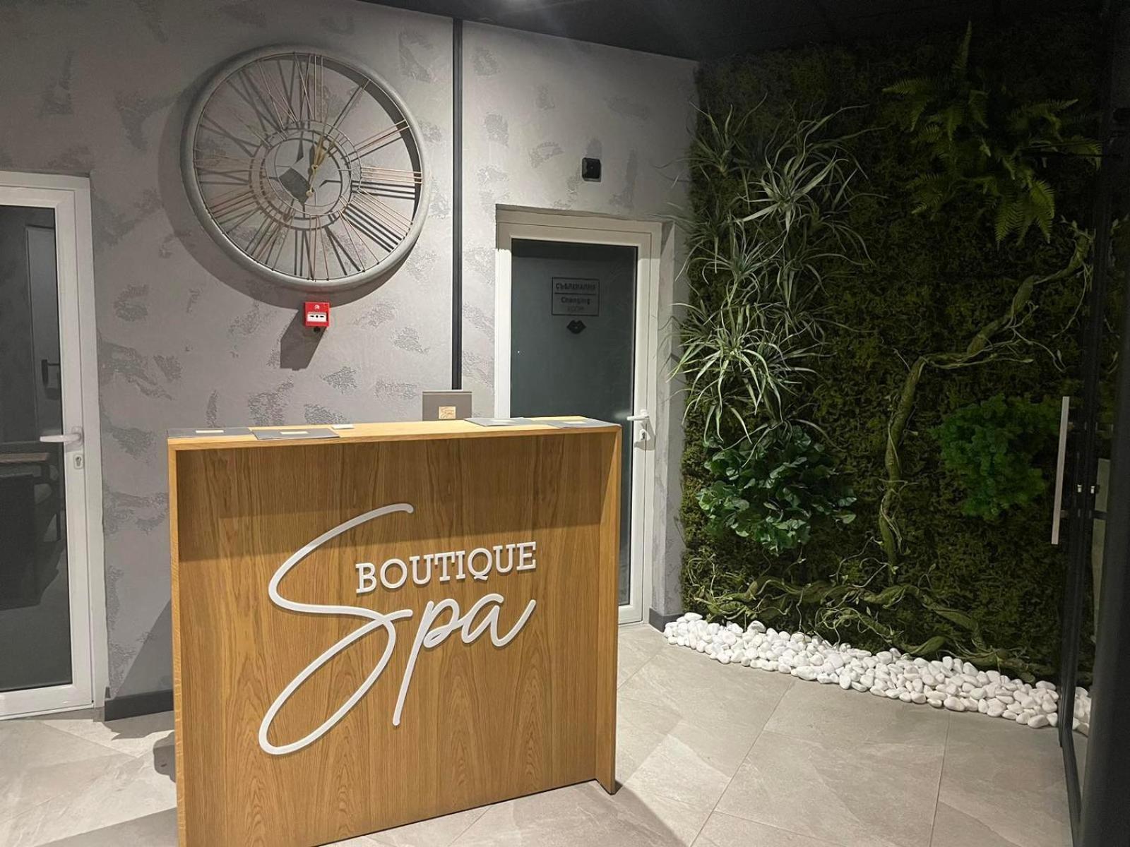Mm Boutique Hotel Burgas Ngoại thất bức ảnh